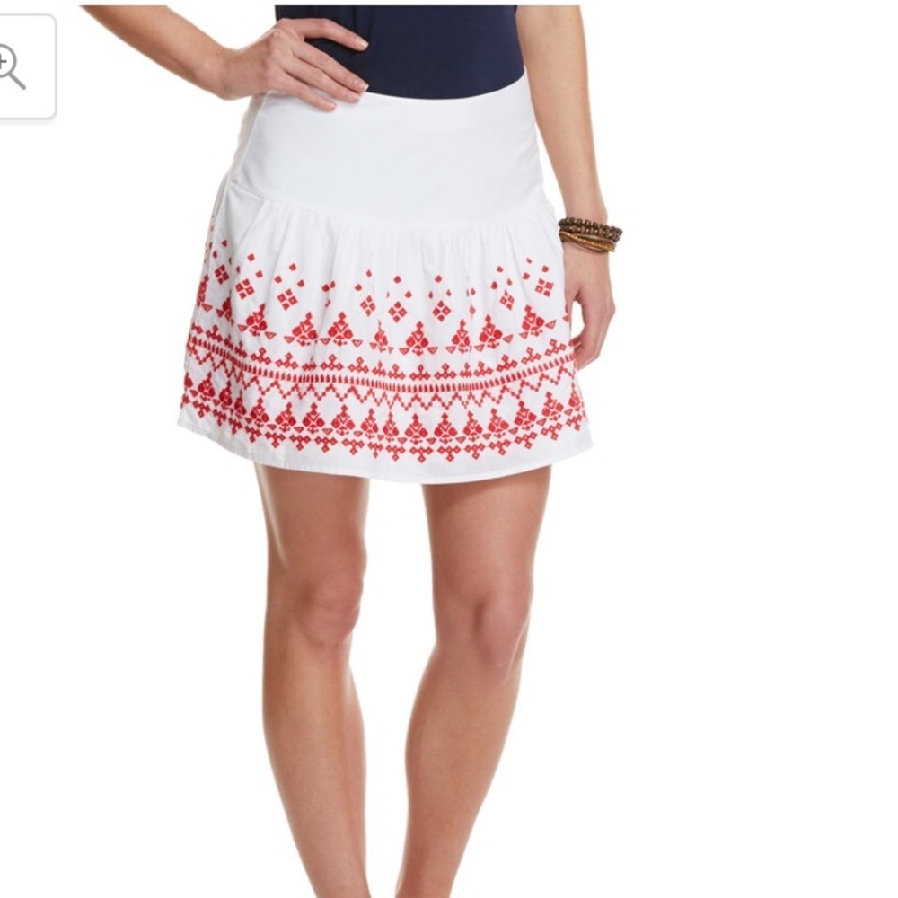 • Vineyard Vines • Cotton Embroidered Skirt White